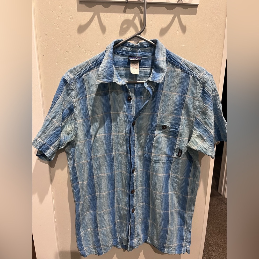 Patagonia men’s shirt